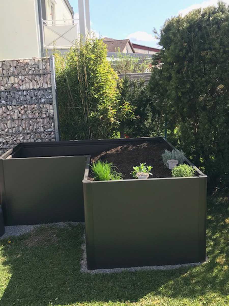 Biohort Zvýšený truhlík na zeleninu 1,5 x 1 tmavě šedá metalíza