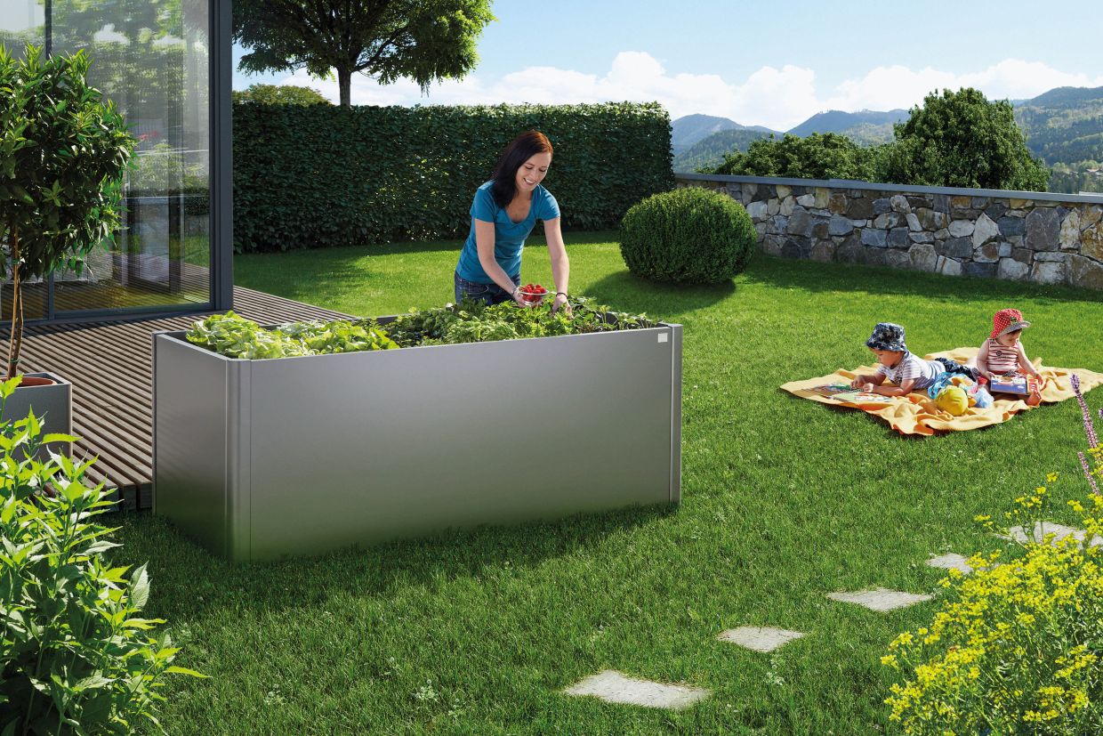 Biohort Zvýšený truhlík na zeleninu 1,5 x 1 tmavě šedá metalíza